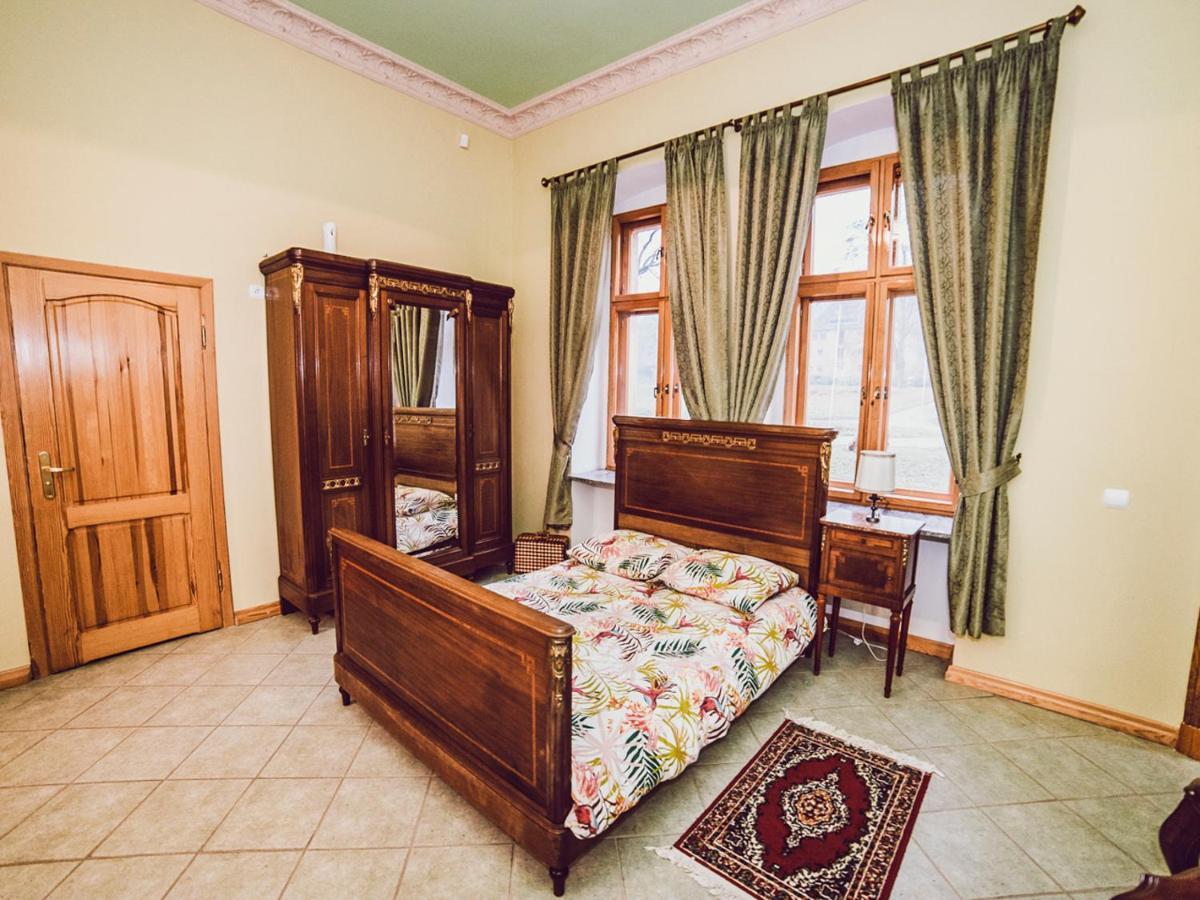 Palac Kursko Exterior foto